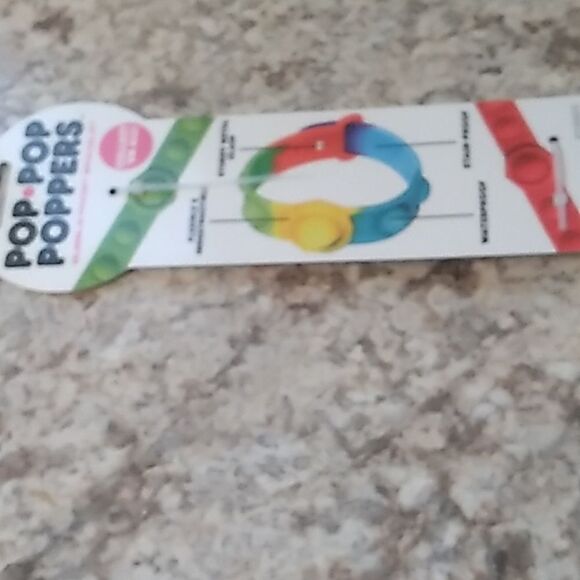 POP POP POPPERS Bracelet - Picture 11 of 11